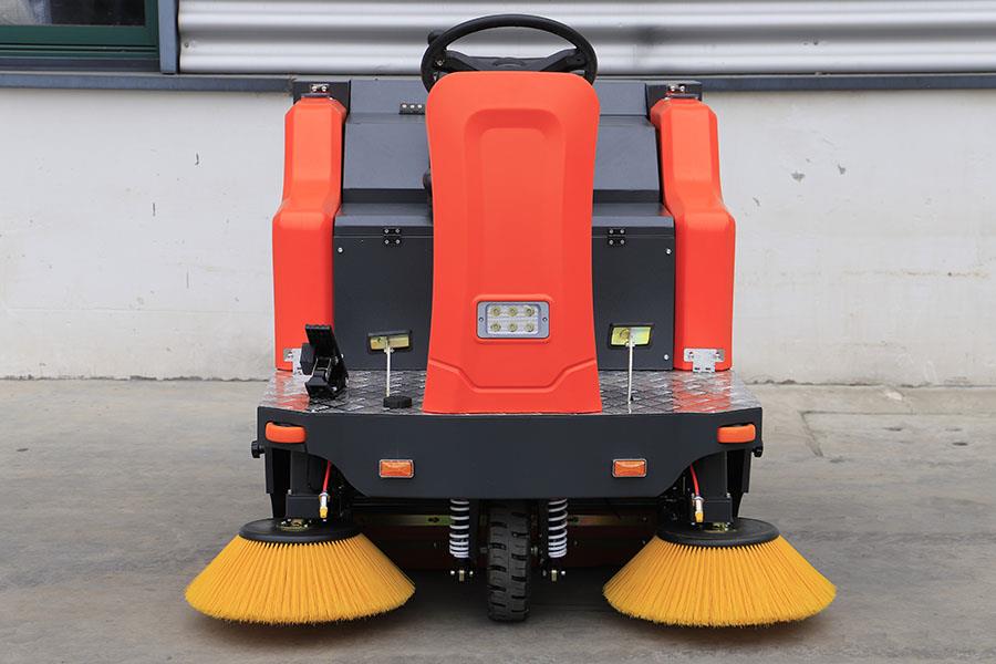 Sweeper Sweeper