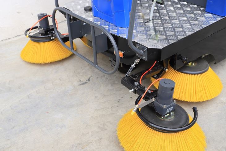 Factory Supplier Road Sweeping Machine