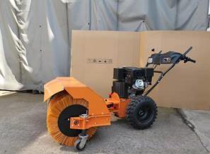 Gasoline Small Snow Cleaning Machine/Snow Sweeper