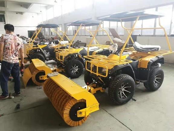 Small And Flexible Ride On Snow Remover