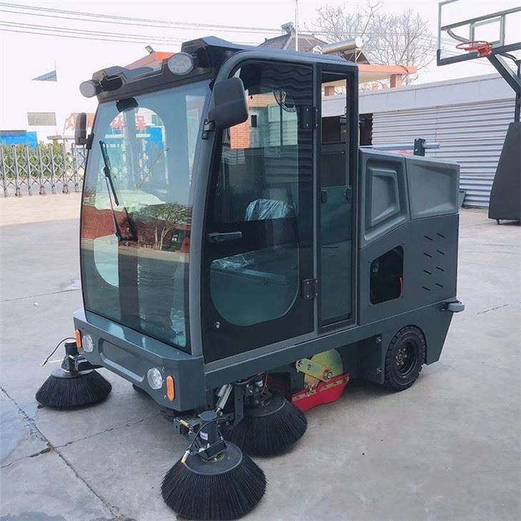 Fully Enclosed Driving Flush Sweeper